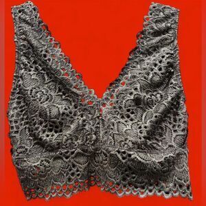 ALTAR'D STATE Womens Dark Gray Coquette Wireless Whimsy Lace Bralette Small EUC